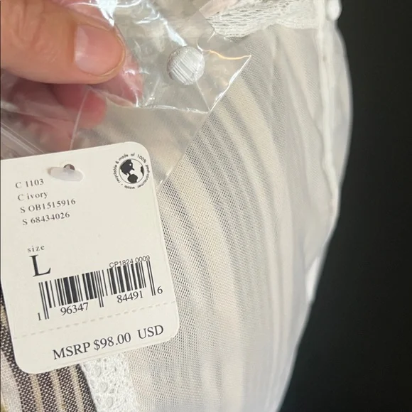 Free People, tea party lace crop top - Picture 9 of 11